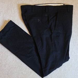 Mens Black slim fit 32x32 Dockers Pants